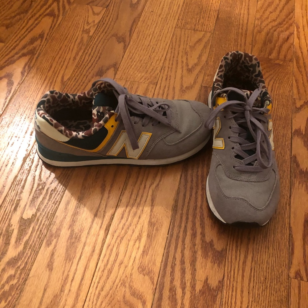 Men’s New Balance sneakers